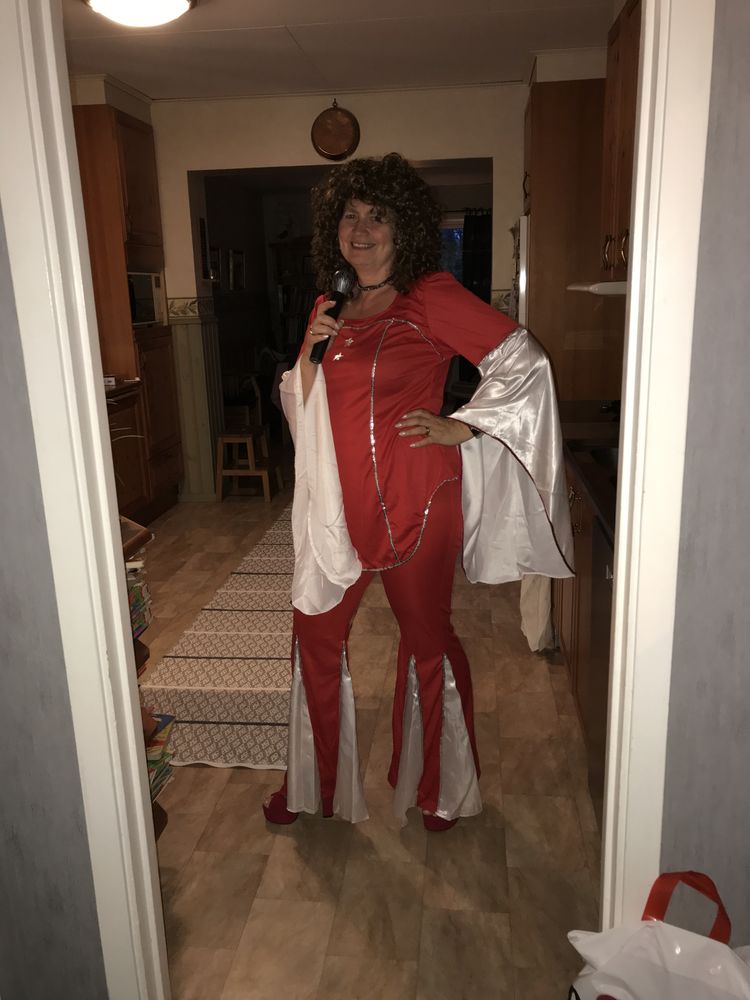 Boogie Babe Ruskea Peruukki