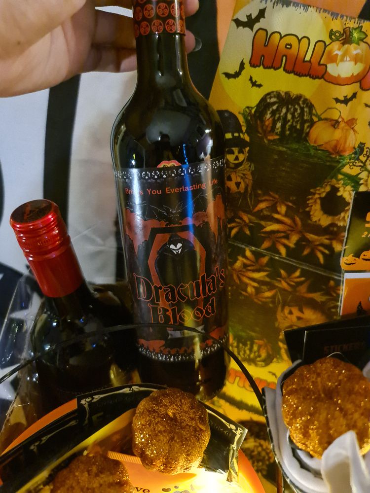 Pulloetiketit Halloween