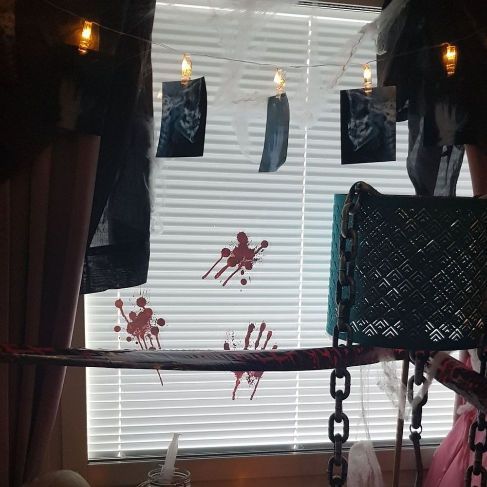 Ikkunatarrat Halloween Kädet