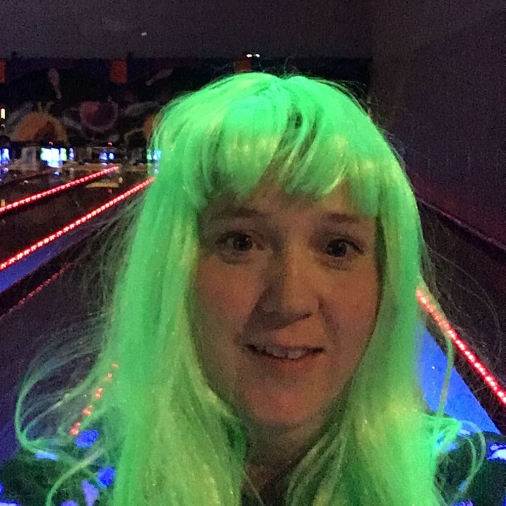 Lång Neon Grön Peruk