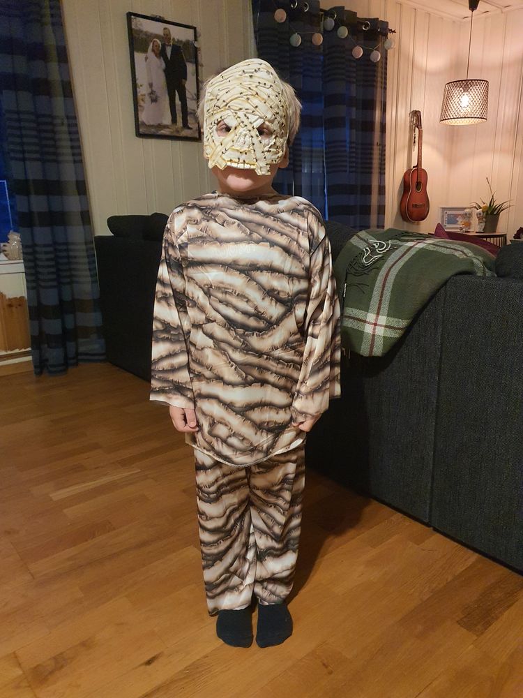 Mumie Barn Drakt