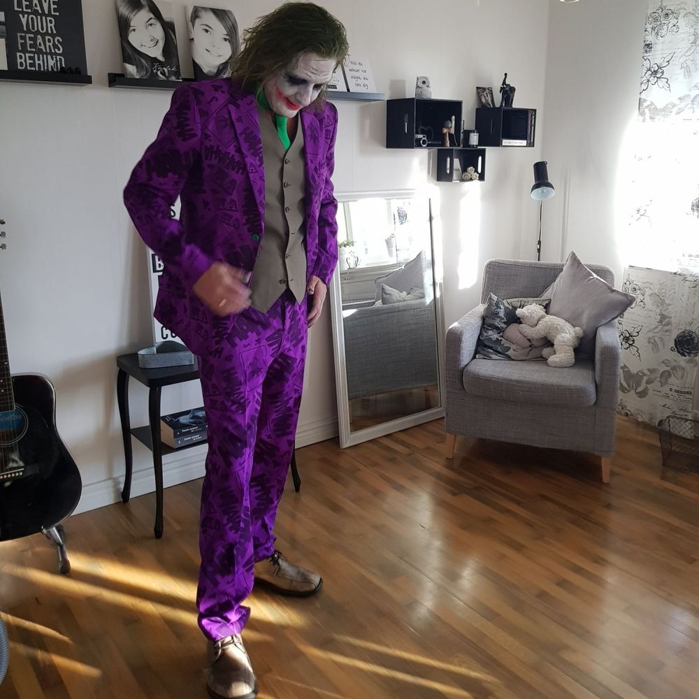 OppoSuits The Joker Dress