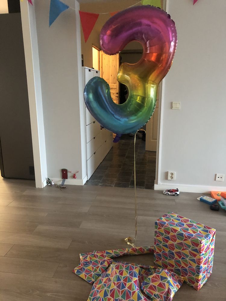 Tallballong Regnbuefarget Stor