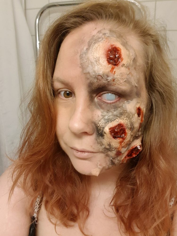 Spirit Gum (Hudlim)