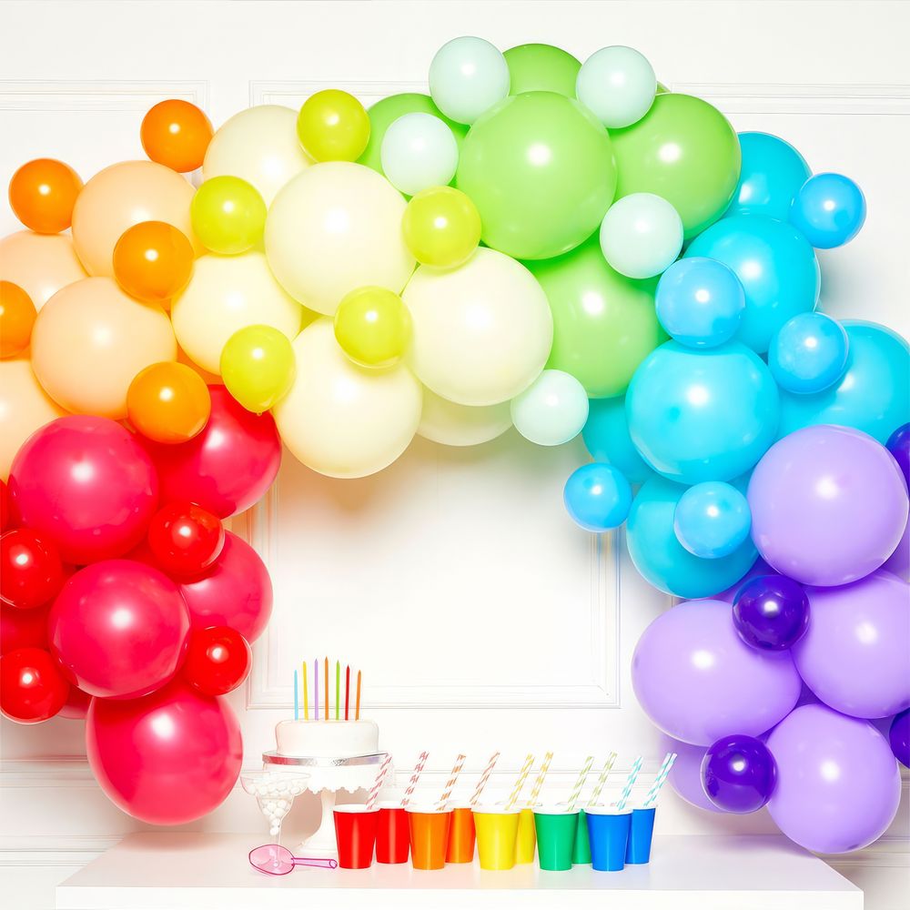 Ballonbue Regnbuefarvet
