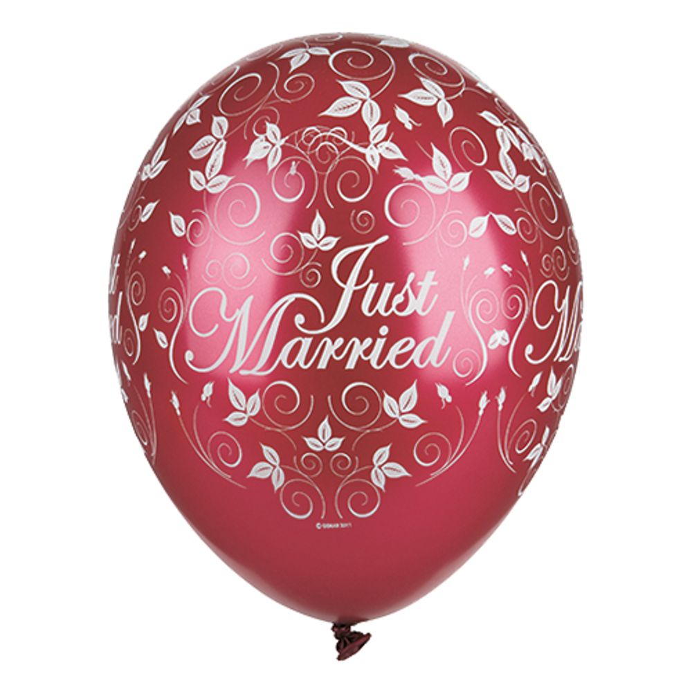 Ilmapallot Just Married