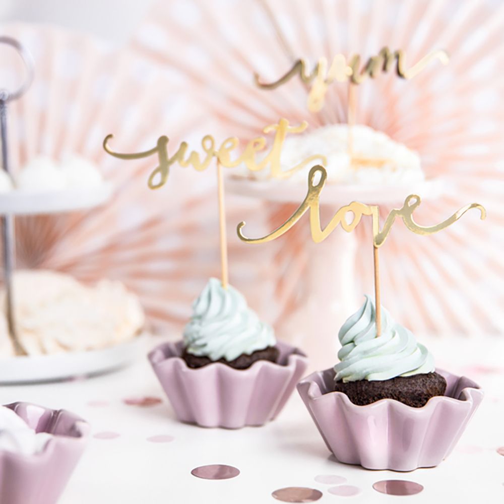 Cupcake Toppers Love