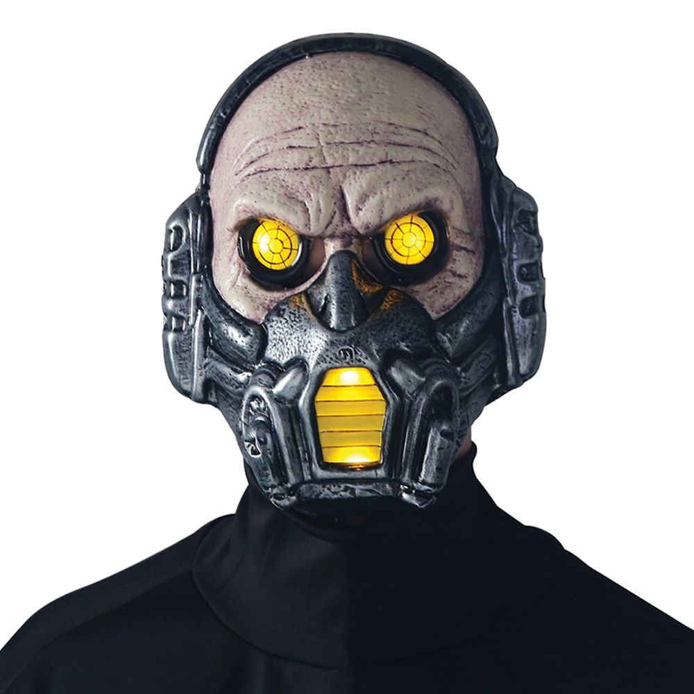 Defcon 2 Naamio