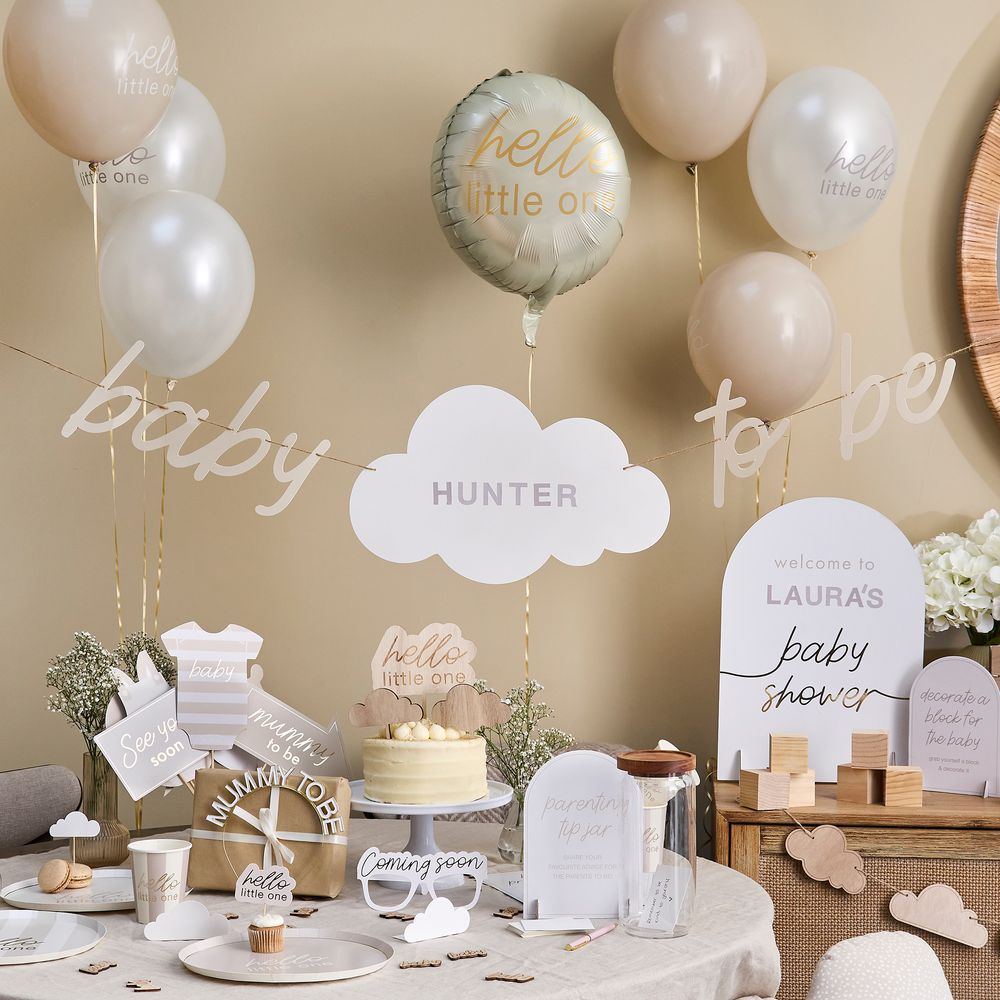 Girlander Baby To Be Personlig