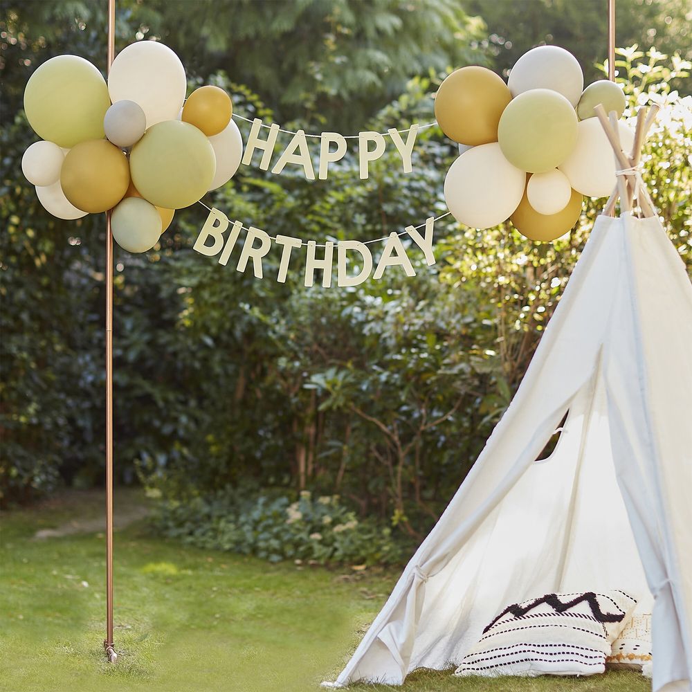 Girlang Happy Birthday med Ballonger