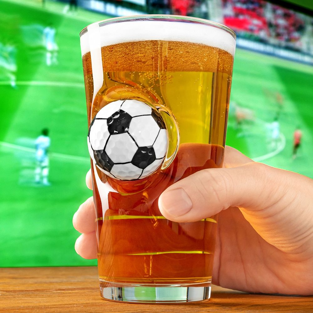 Ølglas med Fodbold