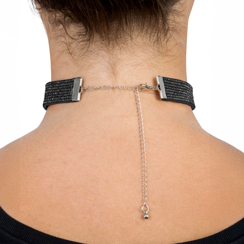 Strassikoristeinen Musta Choker-kaulakoru
