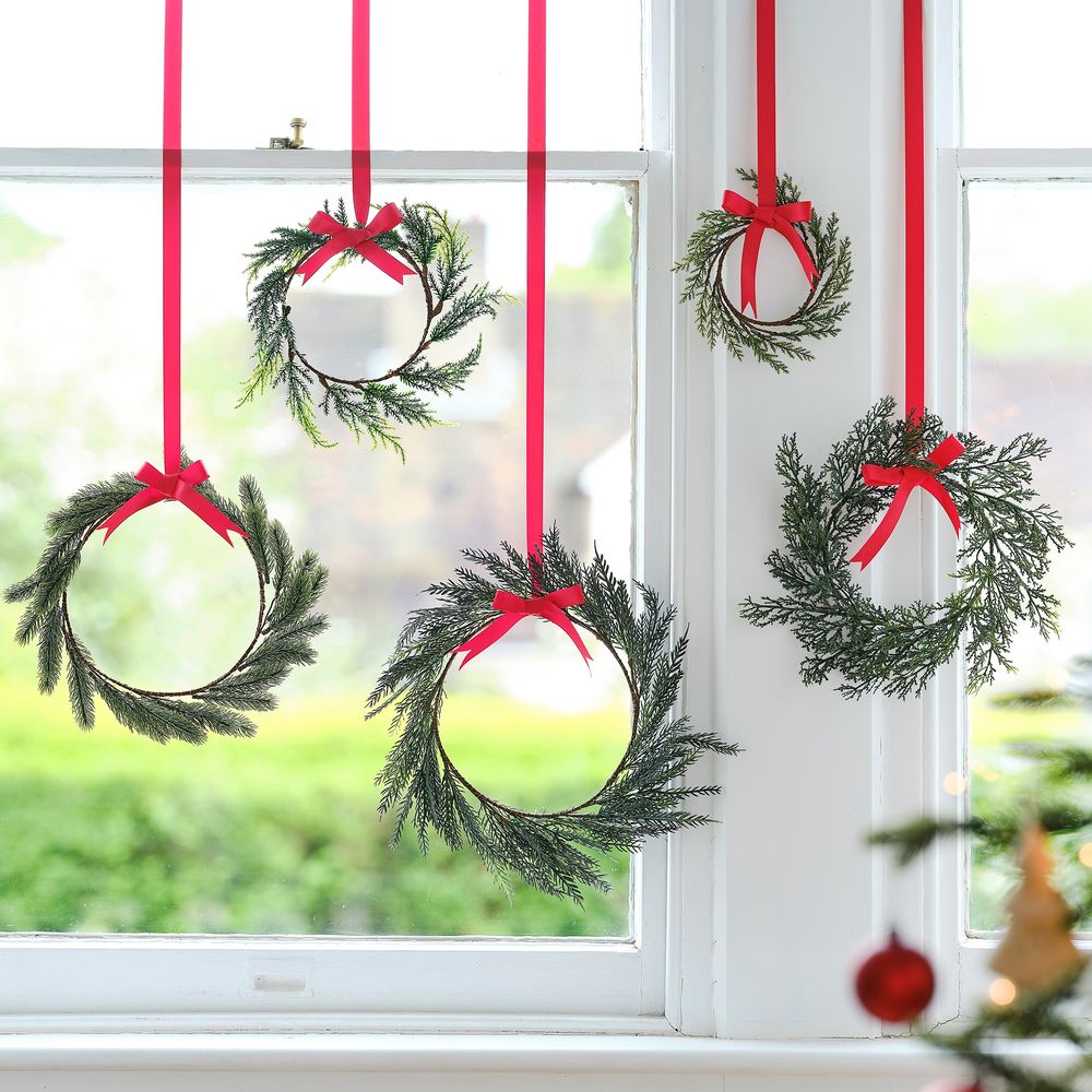 Hängande Julkransar