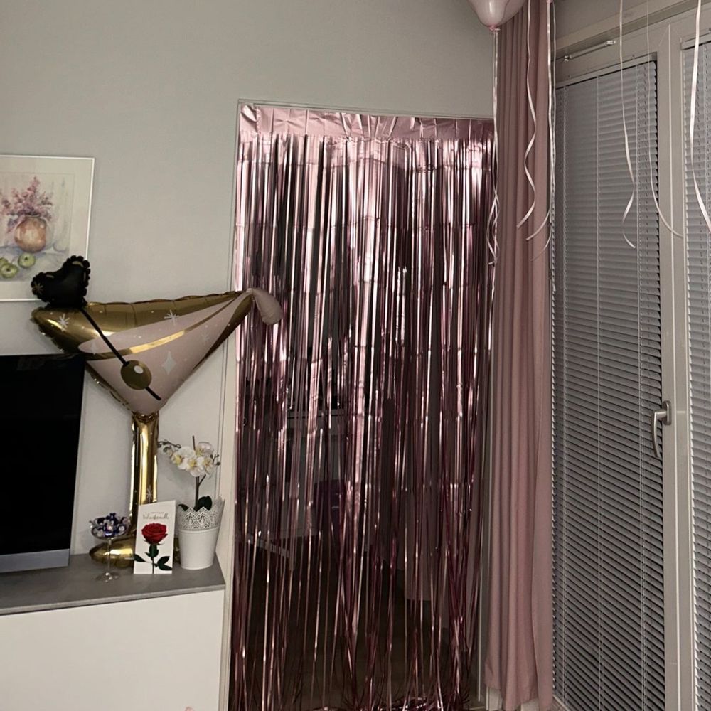Backdrop Draperi Rosa