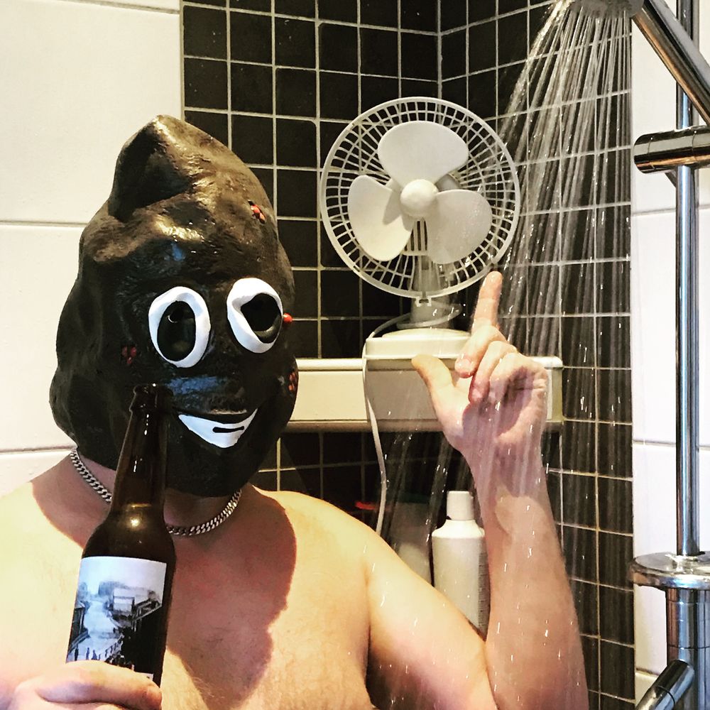 Bæsjeklump Maske