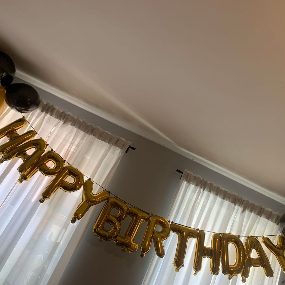 Ilmapalloviirinauha Happy Birthday Kulta