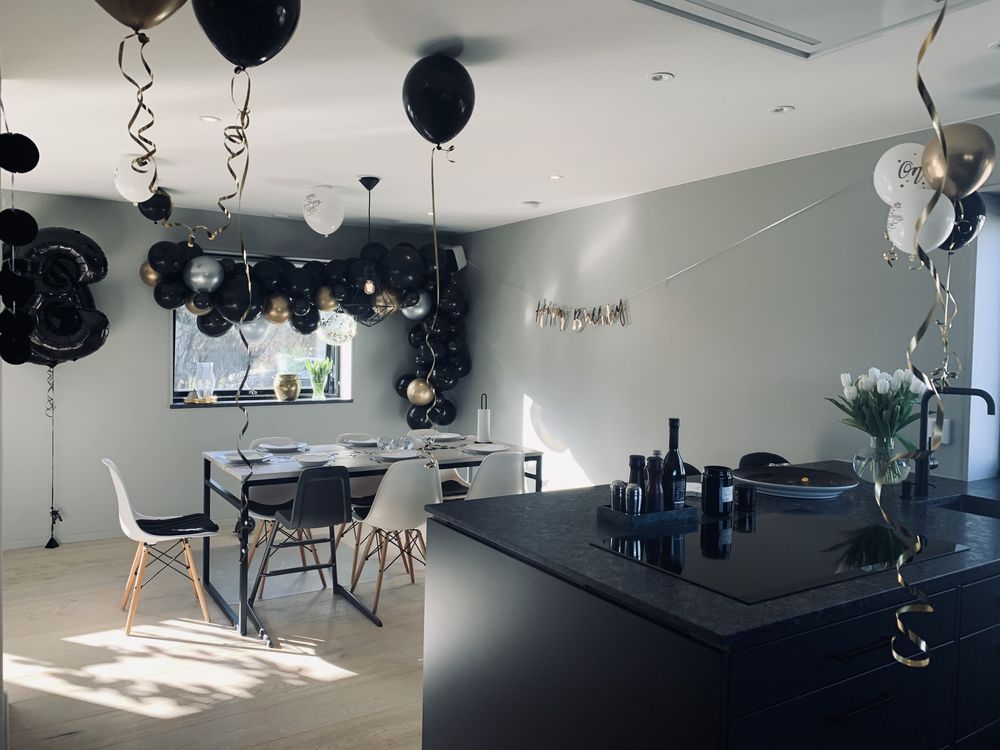 Ballonbue Sæt Sort/Guld