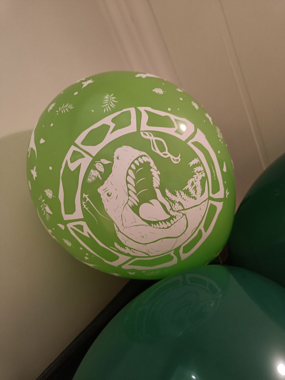 Ballonger Dinosaurie