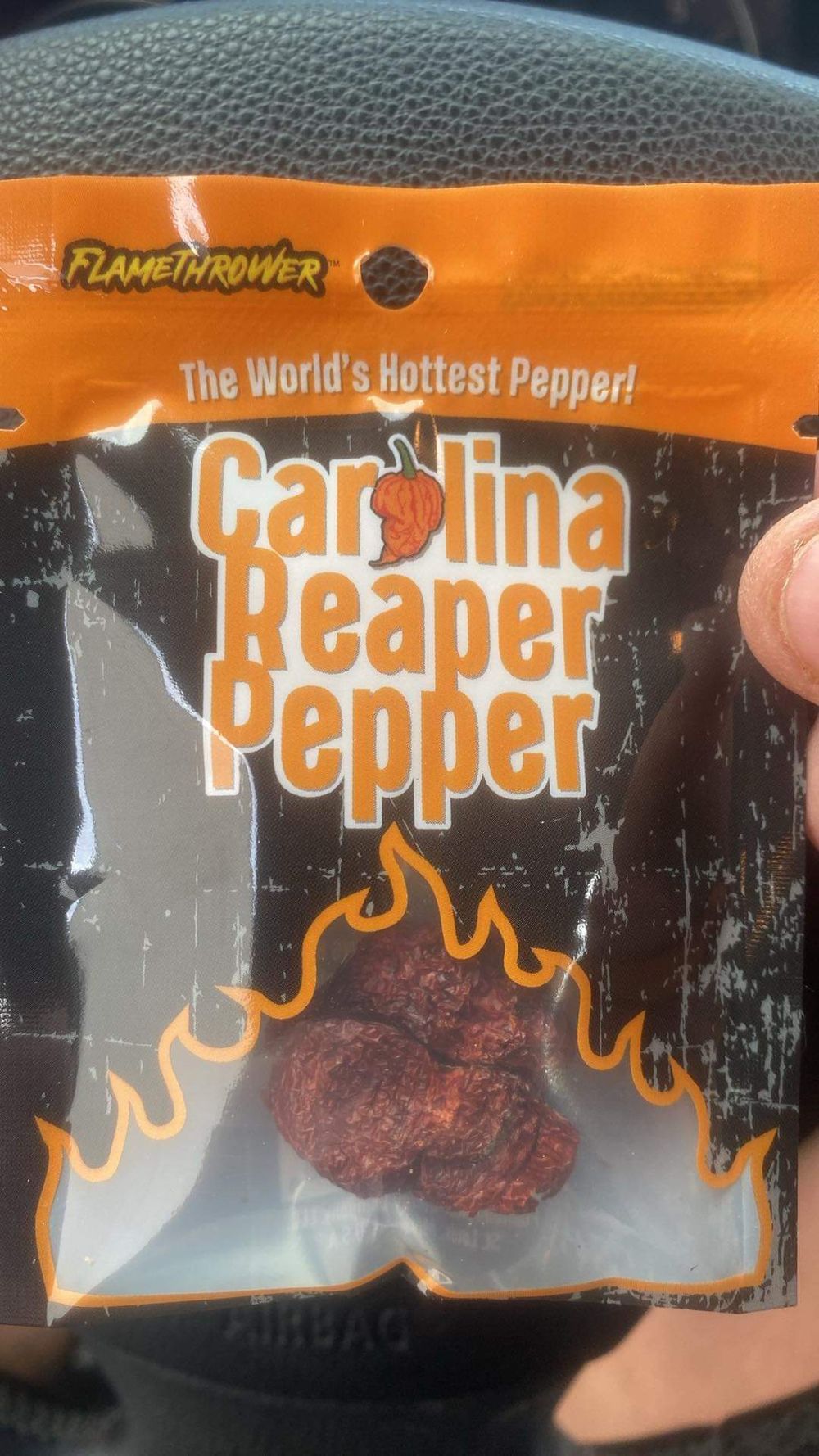 Carolina Reaper Chili i Pose