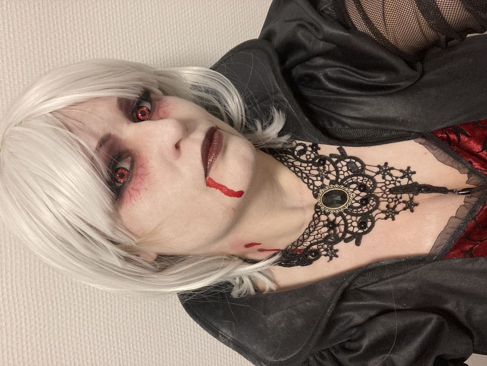 Crazylinser Vampire