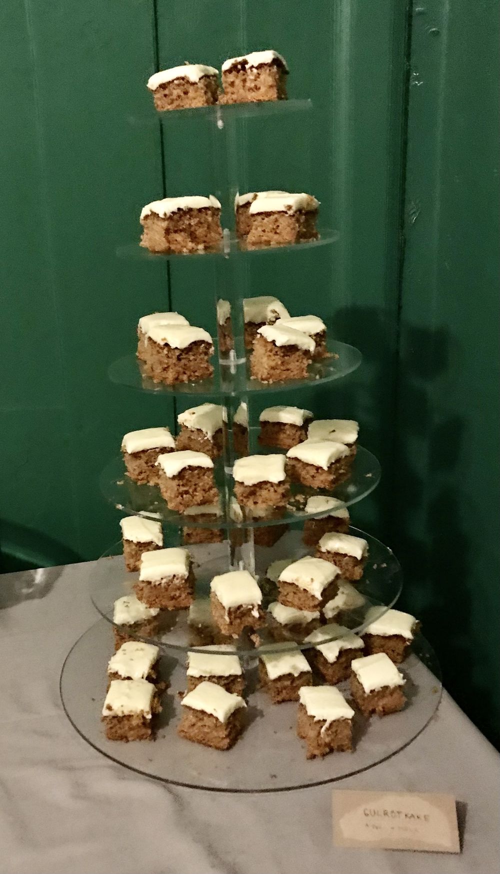 Stort Cupcakestativ i Akrylplast