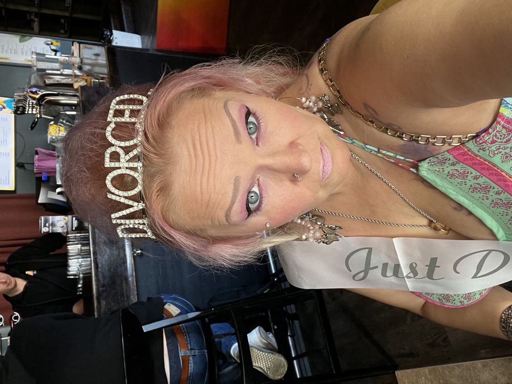 Divorced Tiara & Ordensbånd