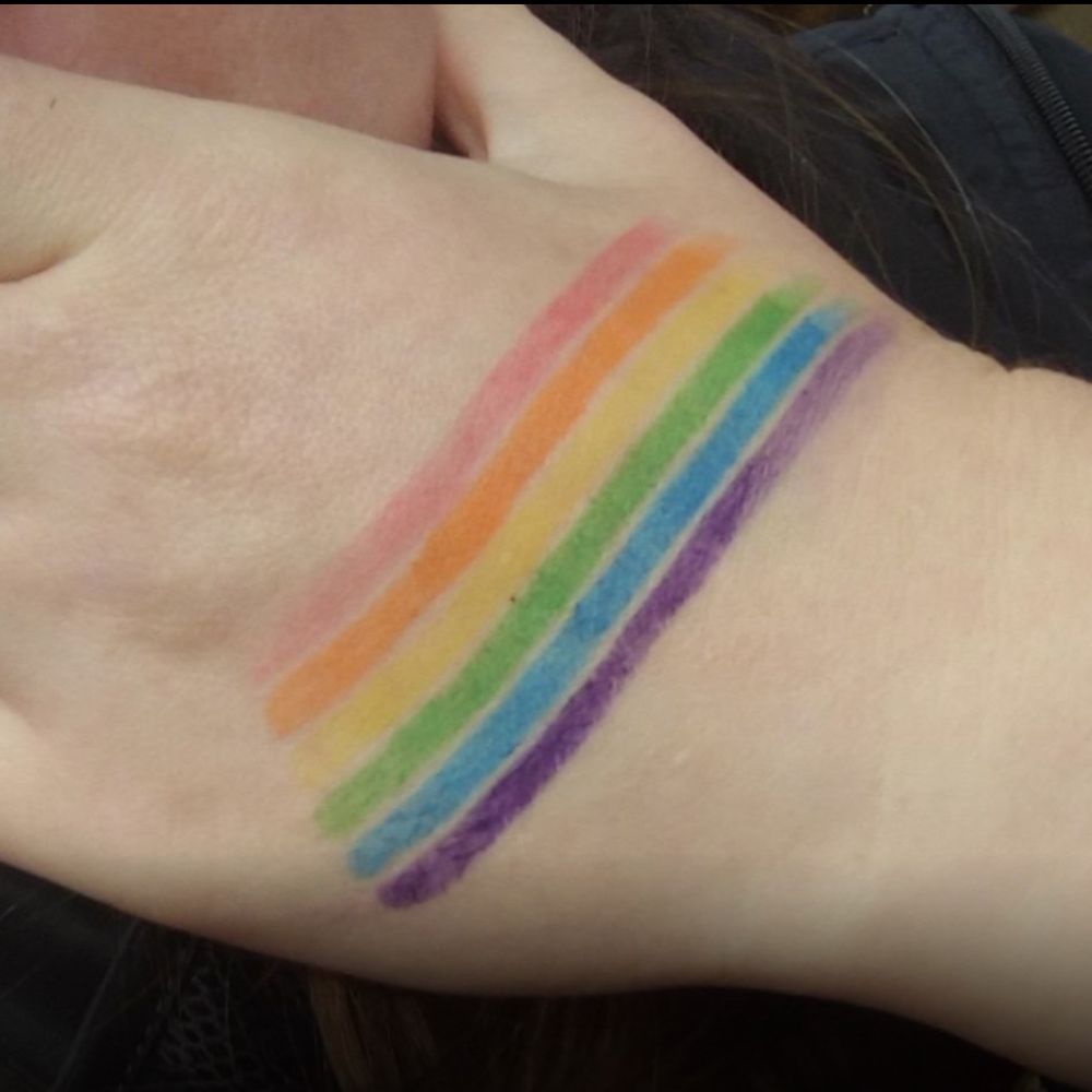 Fanbrush Pride