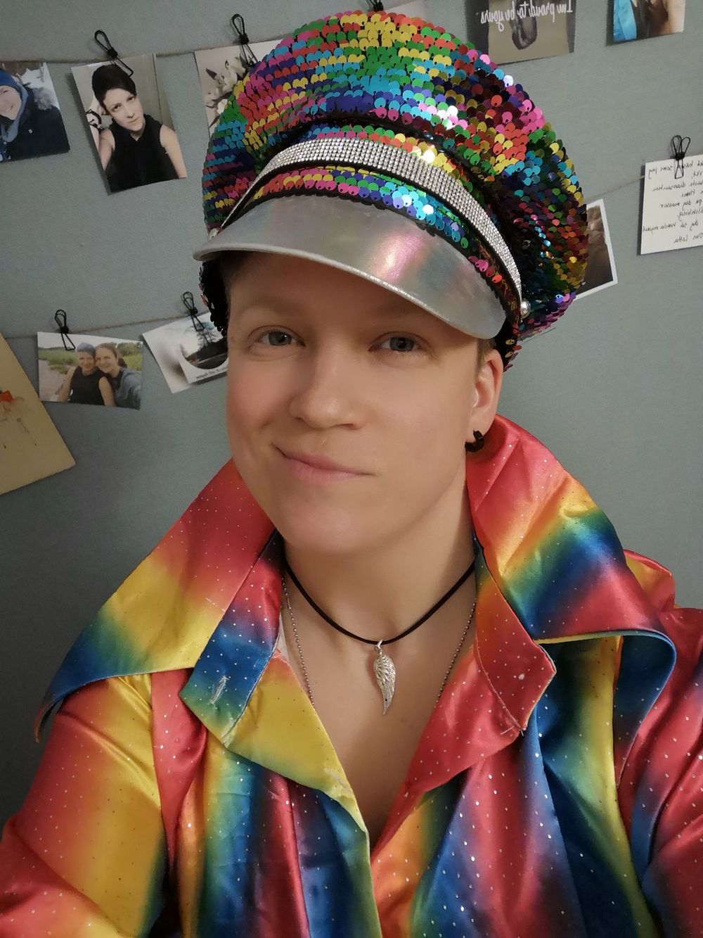 Festivalhatt med Regnbågsfärgade Paljetter