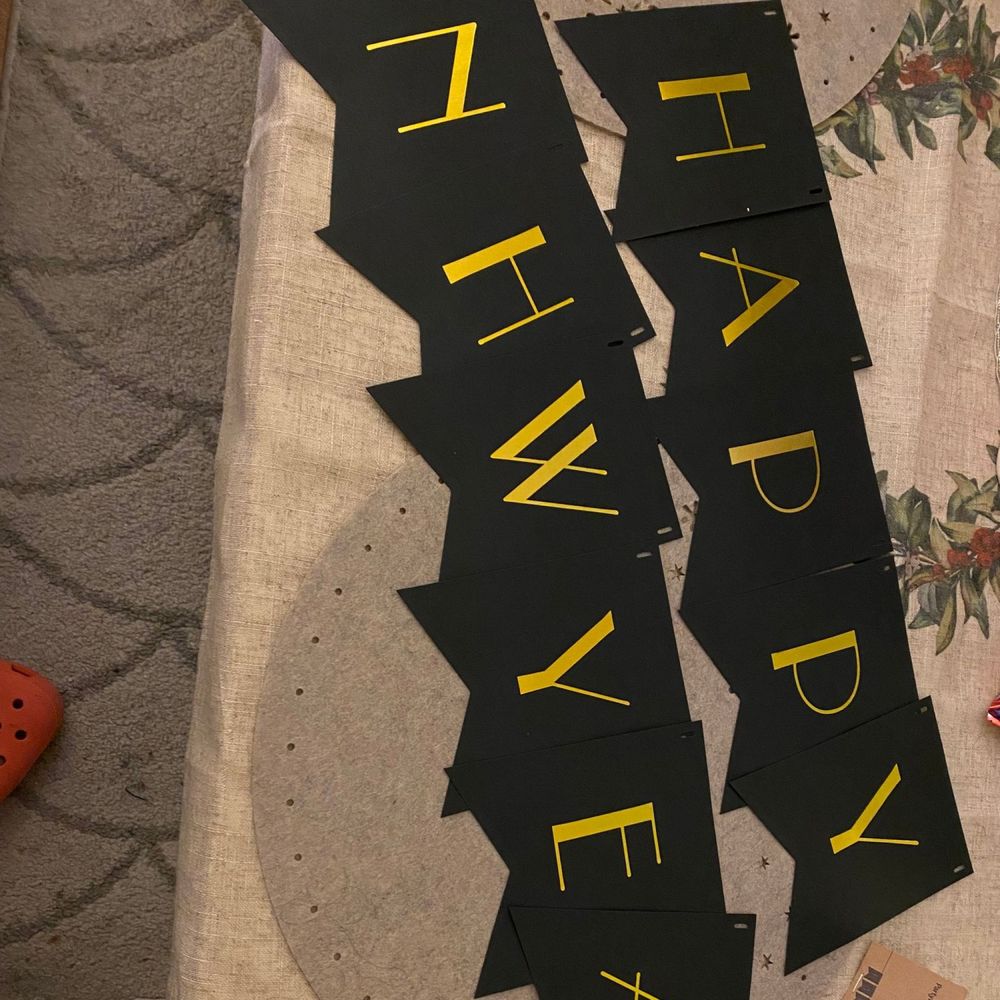 Viirinauha Happy New Year DIY Musta/Kultainen