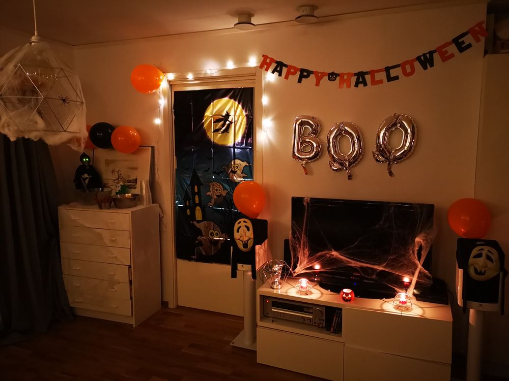 Halloween Partykit