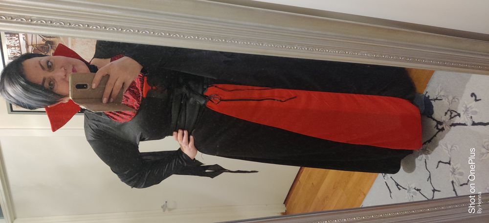 Klassisk Vampyra Maskeraddräkt