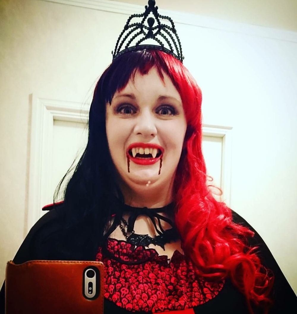 Klassisk Vampyra Maskeraddräkt