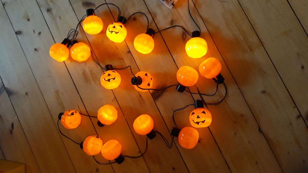 Valonauha Halloweenkurpitsat