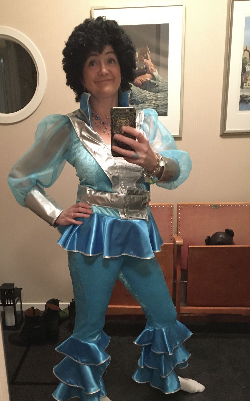 Mama Mia Turkoosi Naamiaisasu
