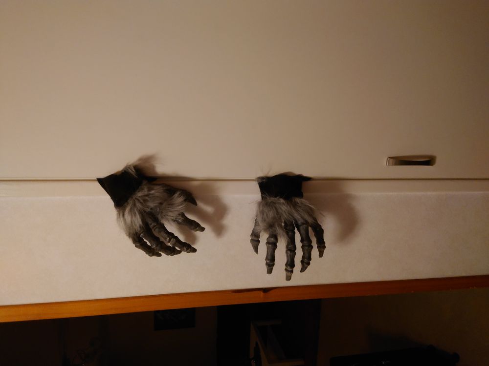 Monsterhänder Prop