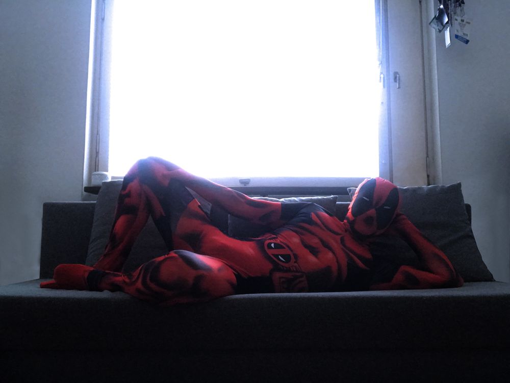 Morphsuit Deadpool Naamiaisasu