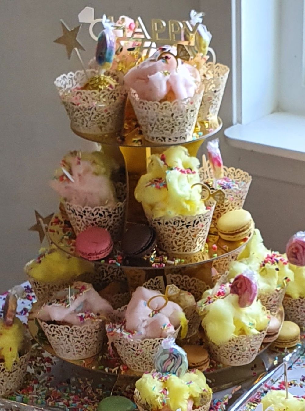 Muffinstativ Guld Metallic