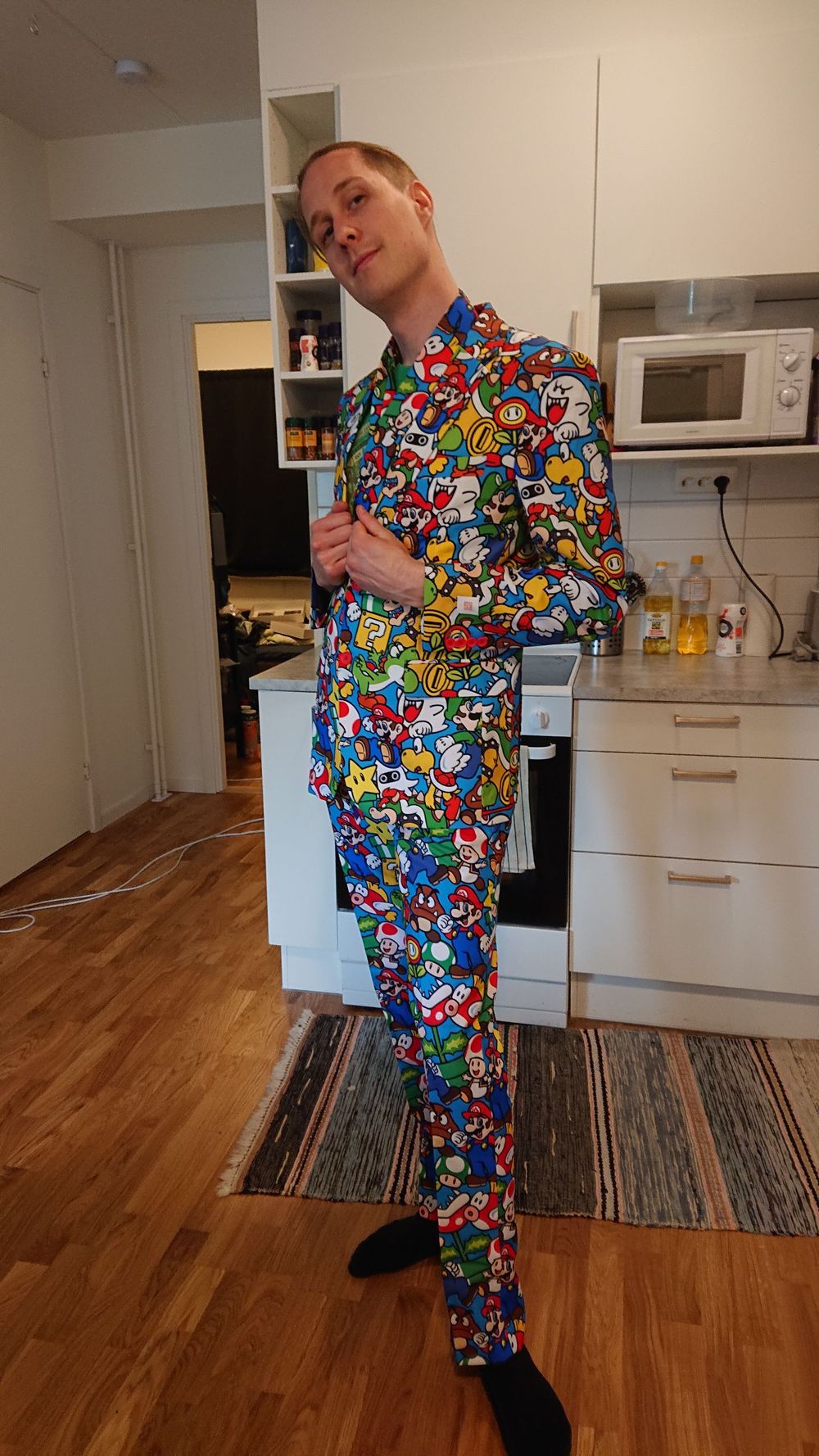 OppoSuits Super Mario Jakkesæt