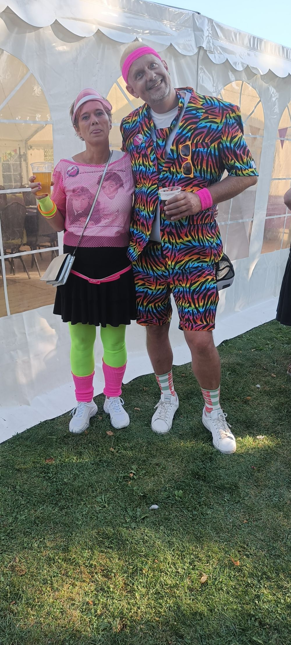 OppoSuits Wild Rainbow Shorts Kostym