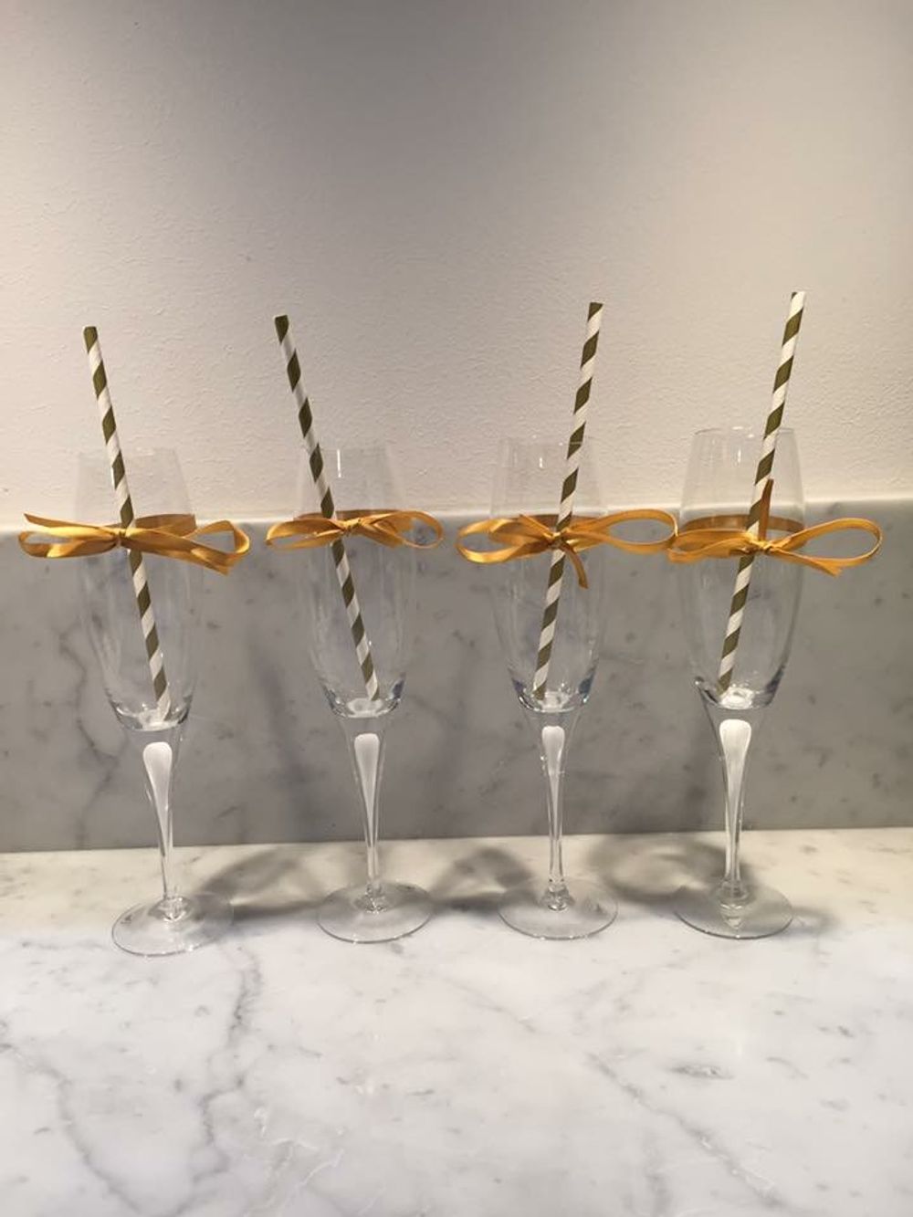 Papperssugrör Guld/Vit Randiga