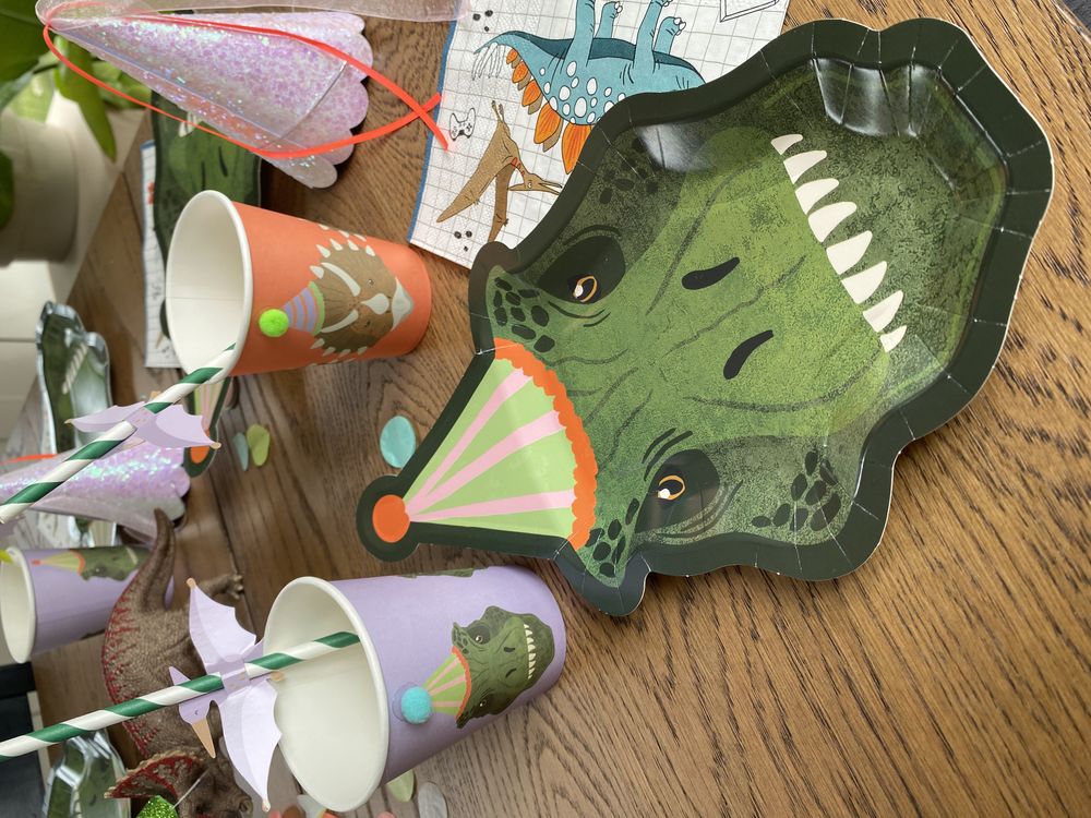 Paptallerkener Dinosaurer T-Rex