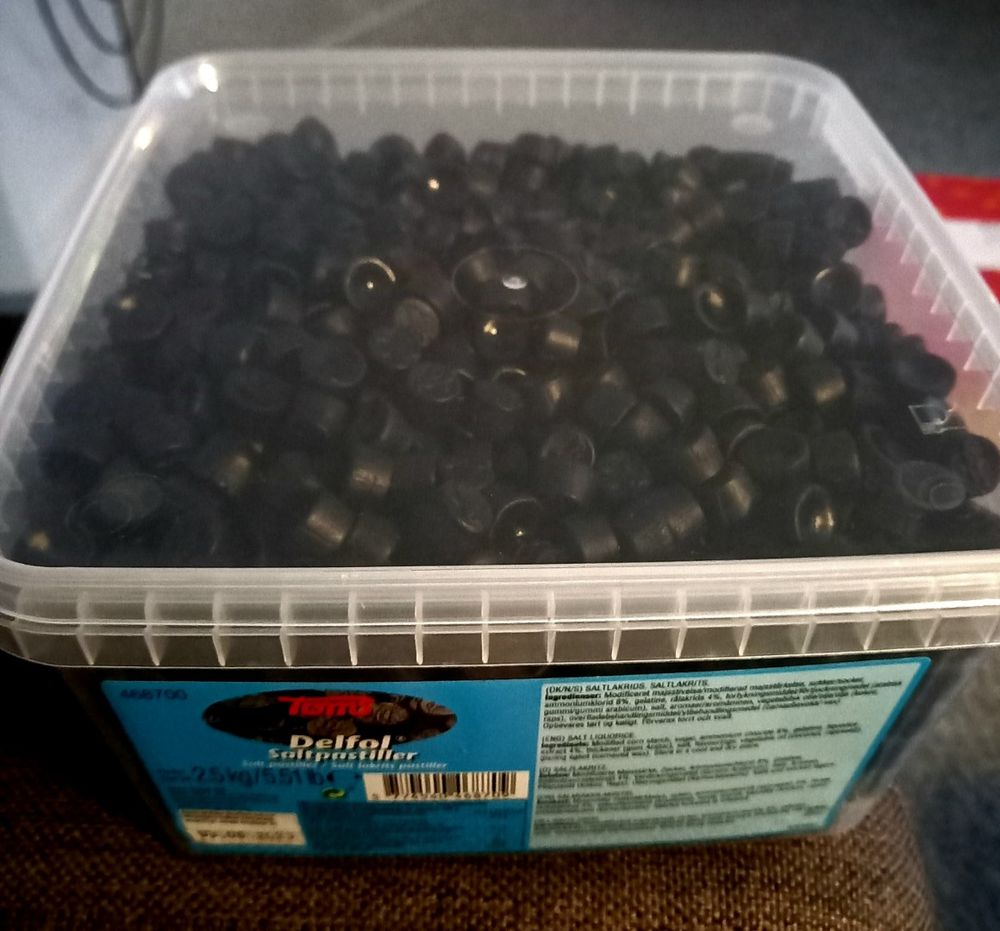 Toms Pingvin Saltpastiller Storpakning