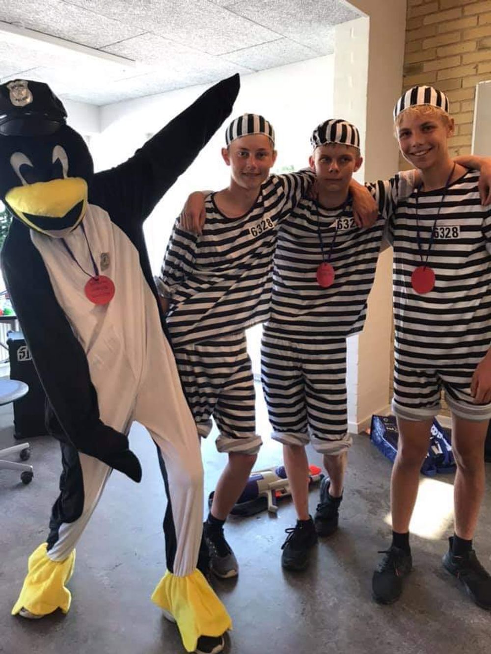 Pingvinmaskot Drakt