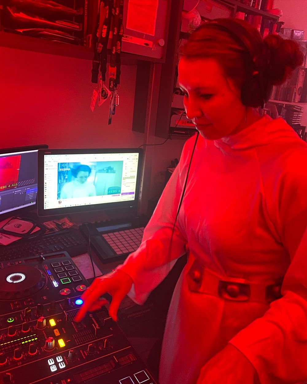 Prinsessan Leia Deluxe Maskeraddräkt