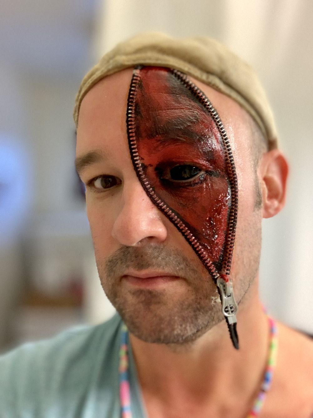 Sclera-linssit Sabretooth