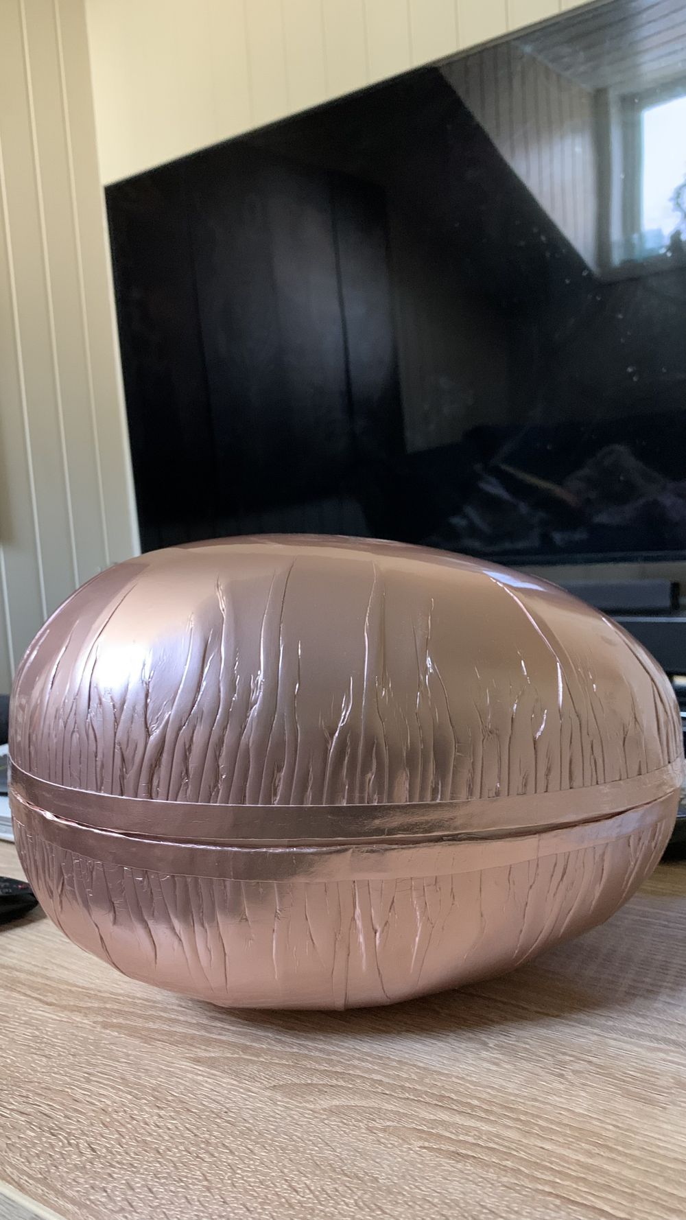 Suuri Pääsiäismuna Metallic