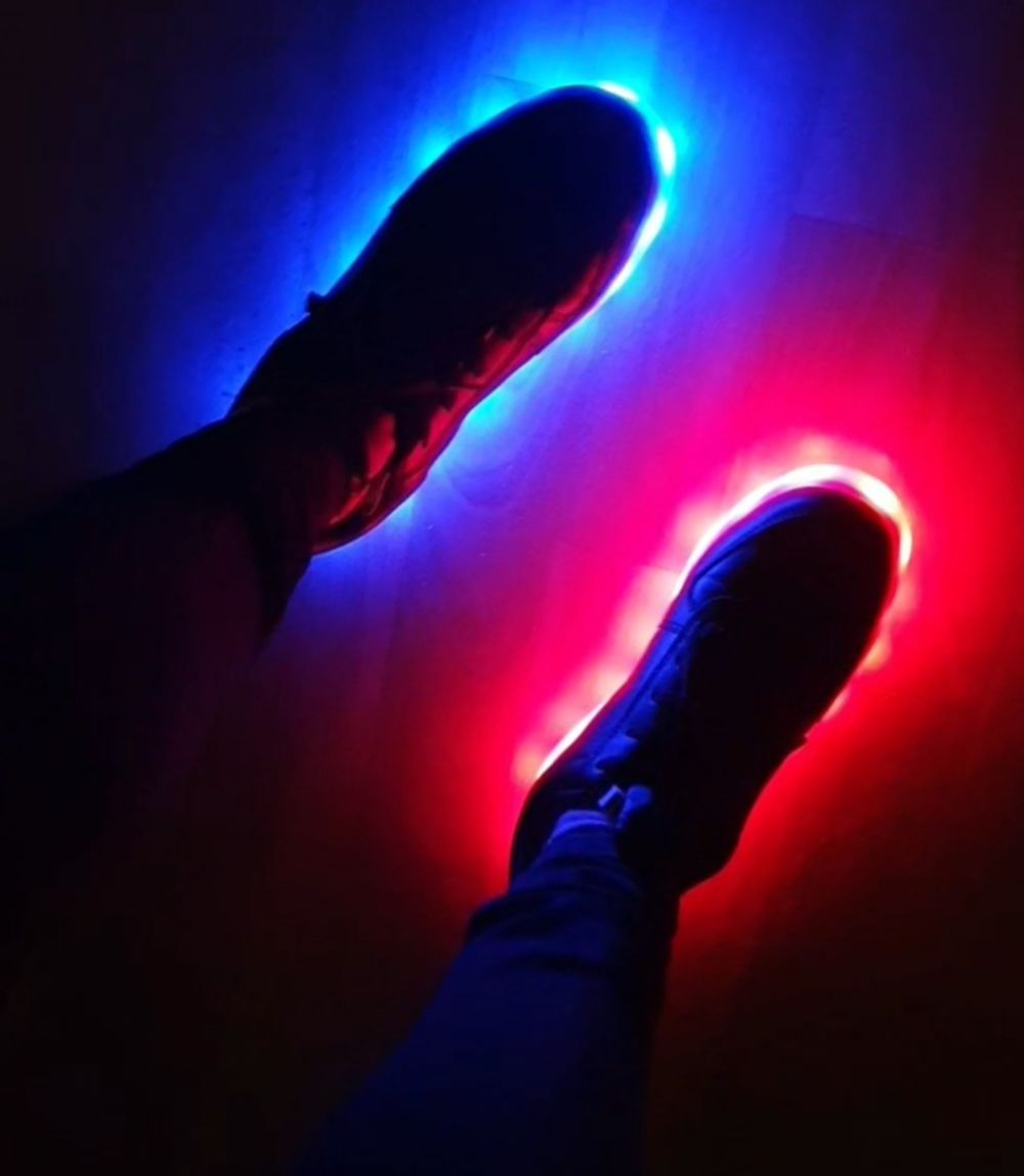 Svarte LED Sko