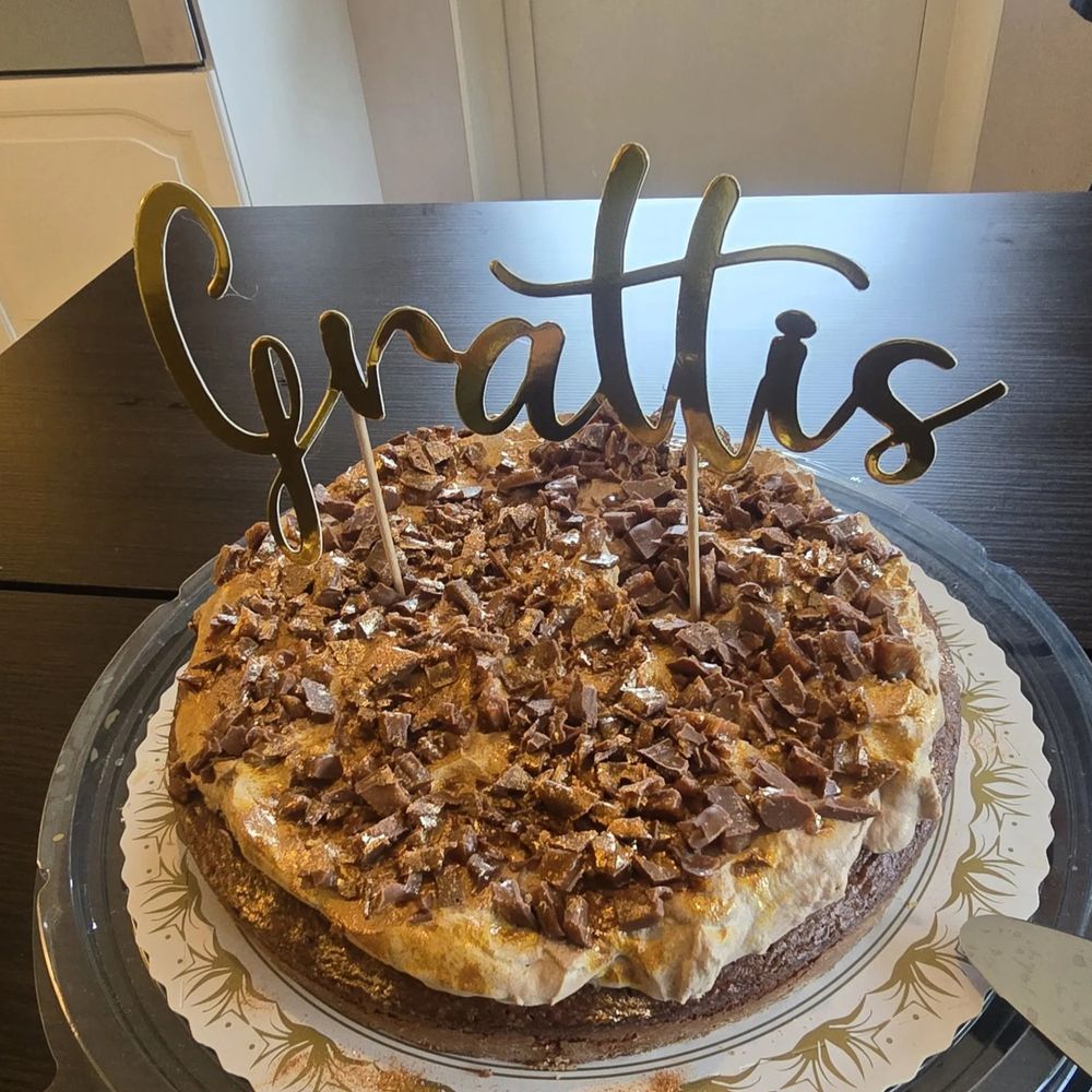 Tårtdekoration Grattis Guld
