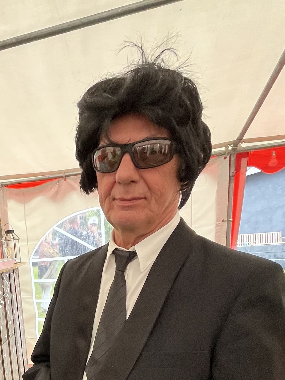 Teddy Boy Svart Parykk