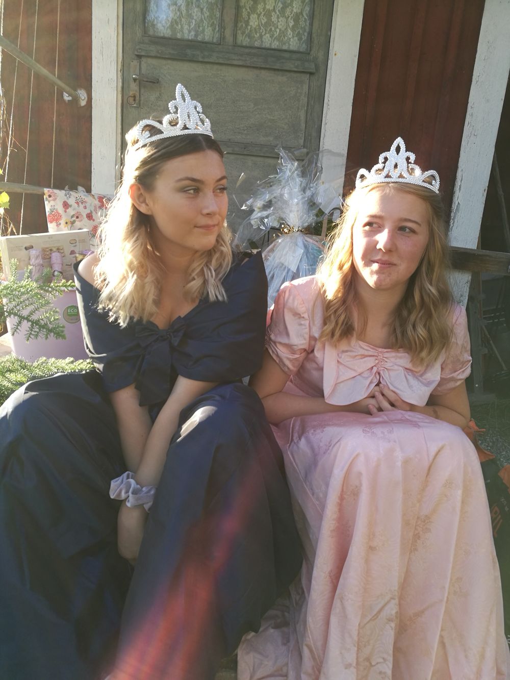 Tiara i Plast